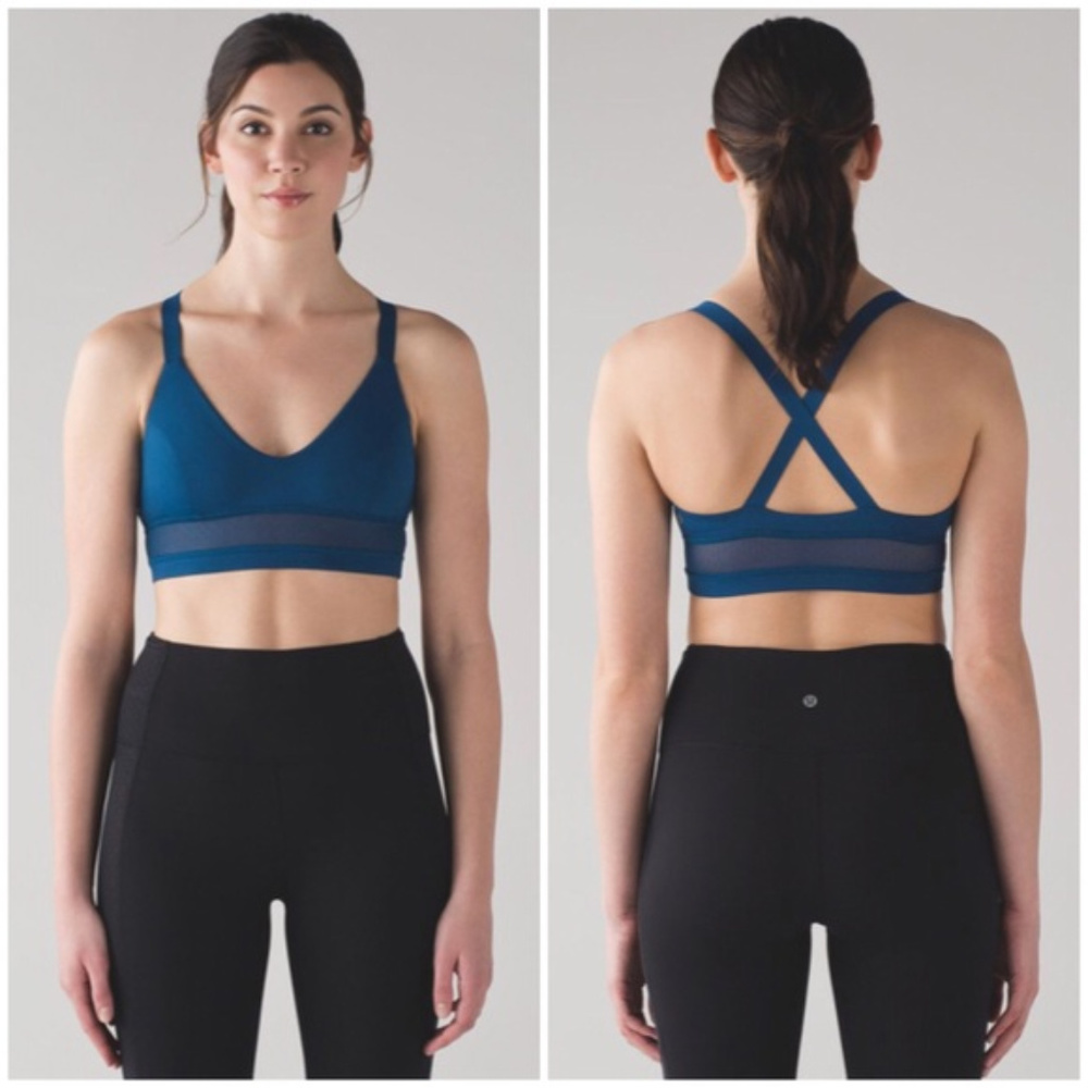 Lululemon Body Con Bra (Size 4)